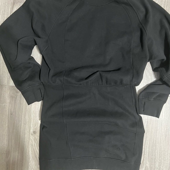Lululemon Black Long Sleeve Dress - Picture 1 of 4